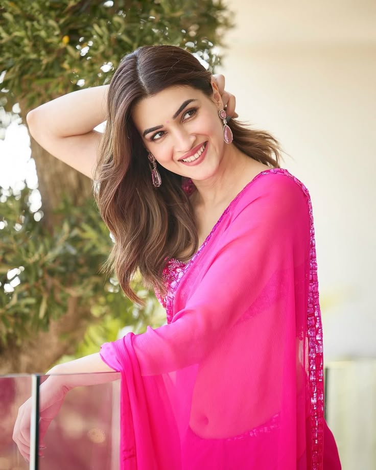 Kriti Sanon biography, Kriti Sanon age, Kriti Sanon height, Kriti Sanon weight, Kriti Sanon family, Kriti Sanon filmography, Kriti Sanon career, Kriti Sanon controversies, Kriti Sanon photos, Kriti Sanon latest movies, Kriti Sanon personal life, Kriti Sanon boyfriend, Kriti Sanon awards, Kriti Sanon upcoming films, Bollywood actress Kriti Sanon, Kriti Sanon facts, Kriti Sanon wallpapers, Kriti Sanon Instagram pics, Kriti Sanon net worth, Kriti Sanon lifestyle