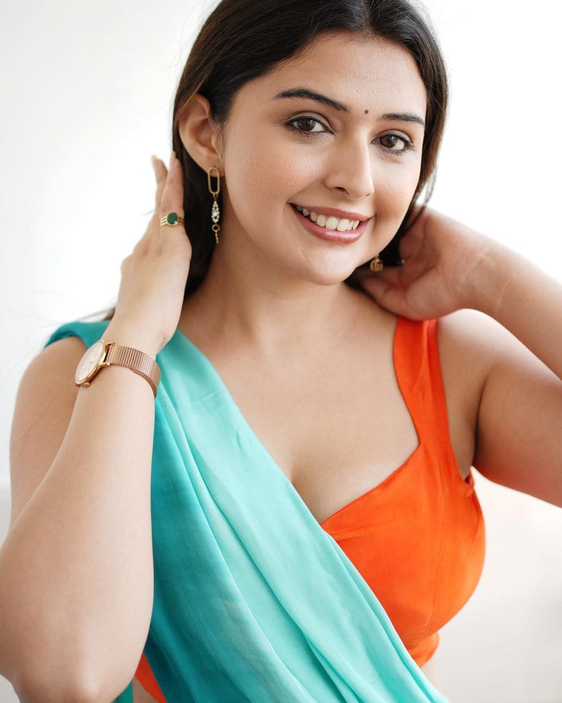 Vedvika Soni hot photos, Vedvika Soni saree look, Vedvika Soni bold saree photos, Vedvika Soni latest photoshoot, Vedvika Soni traditional wear, Vedvika Soni glamour look, Vedvika Soni in saree, Vedvika Soni sexy saree pics, Vedvika Soni saree images, Vedvika Soni fashion photos, Vedvika Soni desi look, Vedvika Soni stylish saree, Vedvika Soni photo gallery, Vedvika Soni ethnic style, Vedvika Soni Instagram photos
