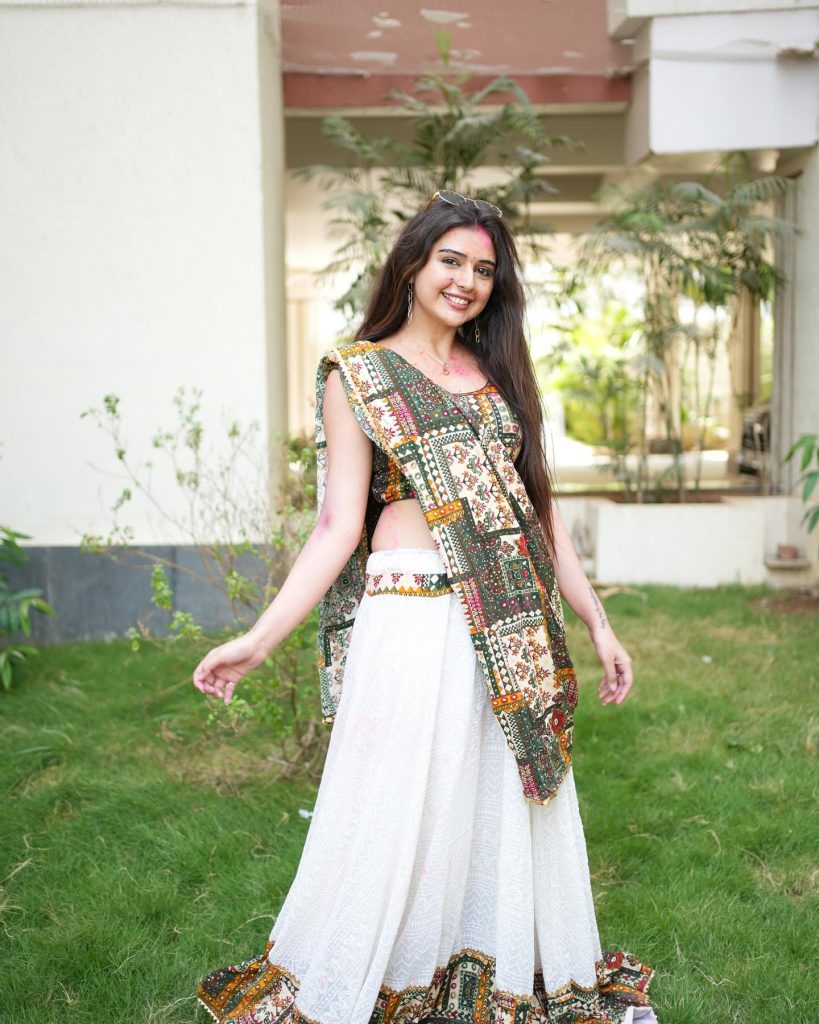 Vedvika Soni Holi photos, Vedvika Soni latest photos, Vedvika Soni Holi celebration, Vedvika Soni colorful look, Vedvika Soni festival pics, Vedvika Soni traditional outfit, Vedvika Soni Holi 2025, Vedvika Soni vibrant images, Vedvika Soni Holi shoot, Vedvika Soni ethnic wear, Vedvika Soni Holi moments, Vedvika Soni in colors, Vedvika Soni festive photos, Vedvika Soni Instagram Holi, Vedvika Soni Holi gallery