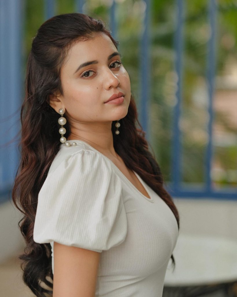 Arul Jyothi photoshoot, Arul Jyothi white t-shirt look, Arul Jyothi blue pants style, Arul Jyothi stylish photos, Arul Jyothi latest photoshoot, Arul Jyothi trendy look, Arul Jyothi fashion photoshoot, Arul Jyothi glamour pictures, Arul Jyothi casual wear photos, Arul Jyothi actress photos, Arul Jyothi new images, Arul Jyothi viral photoshoot, Arul Jyothi modern look, Arul Jyothi Instagram pictures, Arul Jyothi fans gallery, Arul Jyothi wallpapers, Arul Jyothi chic style, Arul Jyothi hot photos, Arul Jyothi stylish pictures, Arul Jyothi ActorFacts