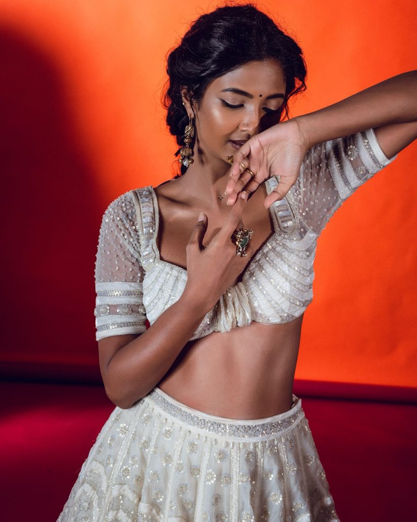 Keerthi Pandian, Keerthi Pandian hot photos, Keerthi Pandian white dress, Keerthi Pandian photoshoot, Keerthi Pandian stylish look, Keerthi Pandian viral pics, Keerthi Pandian 2025, Keerthi Pandian latest photos, actress Keerthi Pandian, Keerthi Pandian Instagram, Keerthi Pandian bold look, Keerthi Pandian trending photos, Keerthi Pandian fashion, Keerthi Pandian modern outfit, Keerthi Pandian sexy look