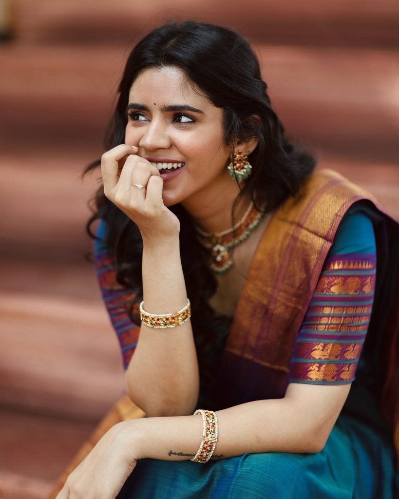 Soundariya nanjundan photos, soundariya nanjundan green saree, soundariya nanjundan latest pics, soundariya nanjundan hd images, soundariya nanjundan saree look, soundariya nanjundan traditional look, soundariya nanjundan photoshoot, soundariya nanjundan instagram pics, soundariya nanjundan viral photos, soundariya nanjundan actress images, soundariya nanjundan new photos, soundariya nanjundan fashion photos, soundariya nanjundan stylish saree pics, soundariya nanjundan glamorous photos, soundariya nanjundan saree collection, soundariya nanjundan trendy photos, soundariya nanjundan bold looks, soundariya nanjundan exclusive photos, soundariya nanjundan elegant look, soundariya nanjundan hot photos