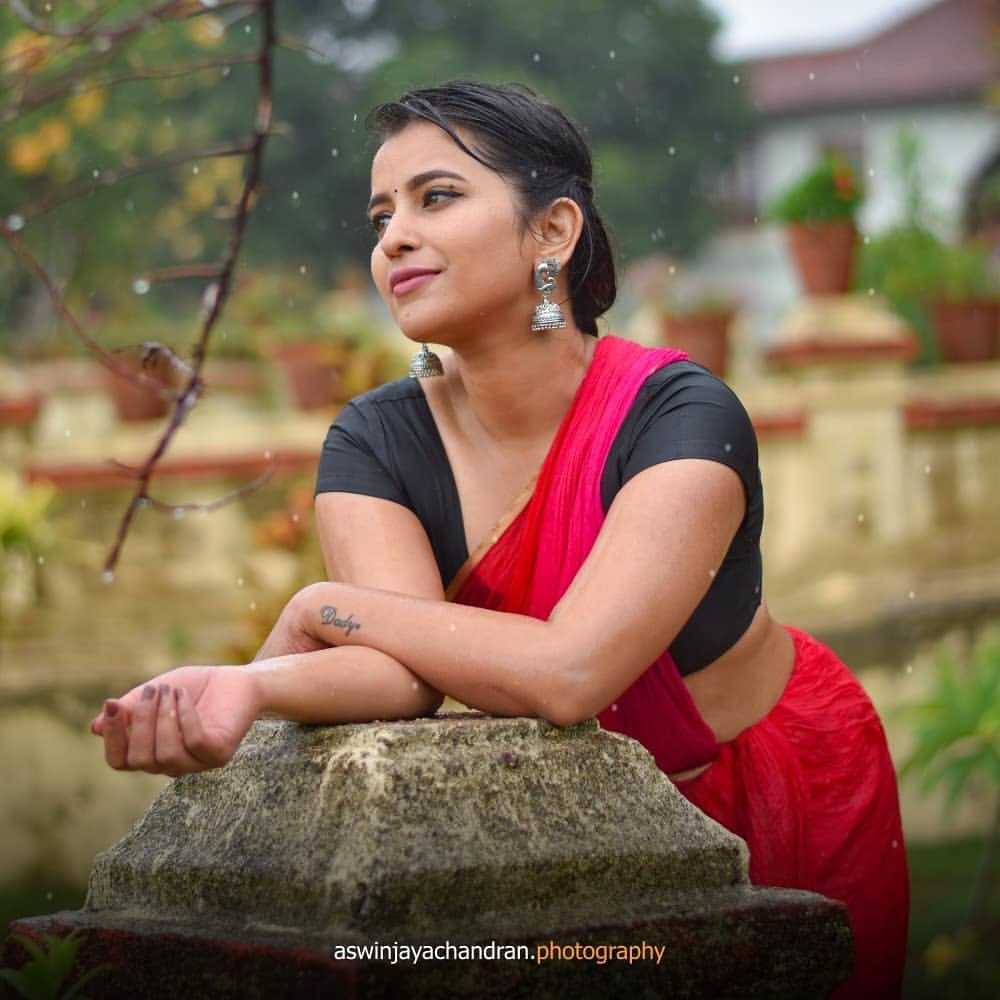 Komalee Prasad hot photos, Komalee Prasad red saree photos, Komalee Prasad bold photoshoot, Komalee Prasad glamorous pics, Komalee Prasad viral images, Komalee Prasad latest photoshoot, Komalee Prasad sexy photos, Komalee Prasad trending pics, Komalee Prasad actress photos, Komalee Prasad sizzling photoshoot, Komalee Prasad Instagram pics, Komalee Prasad HD wallpapers, Komalee Prasad bold saree look, South actress hot photos, Komalee Prasad new viral photos, Komalee Prasad elegant saree photos, Komalee Prasad fans images, Komalee Prasad glamorous red saree look, Komalee Prasad traditional hot look, Komalee Prasad viral trending photos
