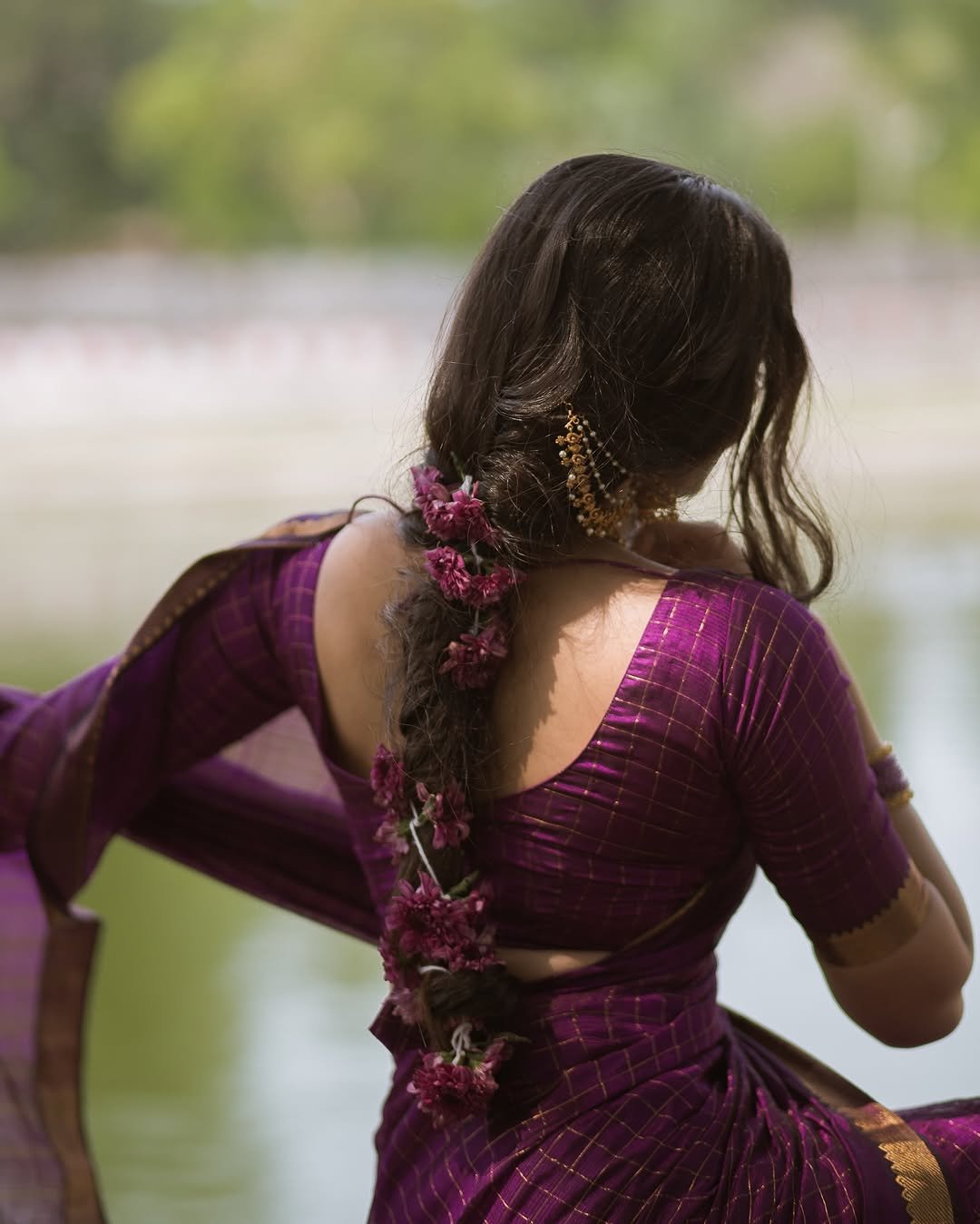 Maanasa Choudhary Traditional Look Photos in Saree04