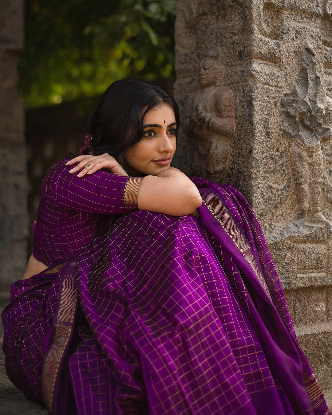 Maanasa Choudhary Traditional Look Photos in Saree15