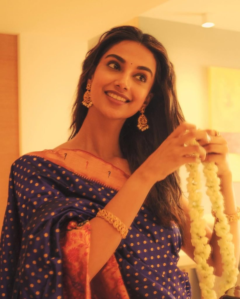 meenakshi chaudhary saree photos, meenakshi chaudhary latest images, meenakshi chaudhary hd photos, meenakshi chaudhary traditional look, meenakshi chaudhary gorgeous photos, meenakshi chaudhary saree photoshoot, meenakshi chaudhary actress pics, meenakshi chaudhary elegant photos, meenakshi chaudhary viral photos, meenakshi chaudhary beautiful pics, meenakshi chaudhary glamour look, meenakshi chaudhary latest photoshoot, meenakshi chaudhary instagram photos, meenakshi chaudhary stunning saree look, meenakshi chaudhary ethnic wear photos, meenakshi chaudhary celebrity images, meenakshi chaudhary trendy looks, meenakshi chaudhary exclusive pictures, meenakshi chaudhary high quality images, meenakshi chaudhary portfolio photos