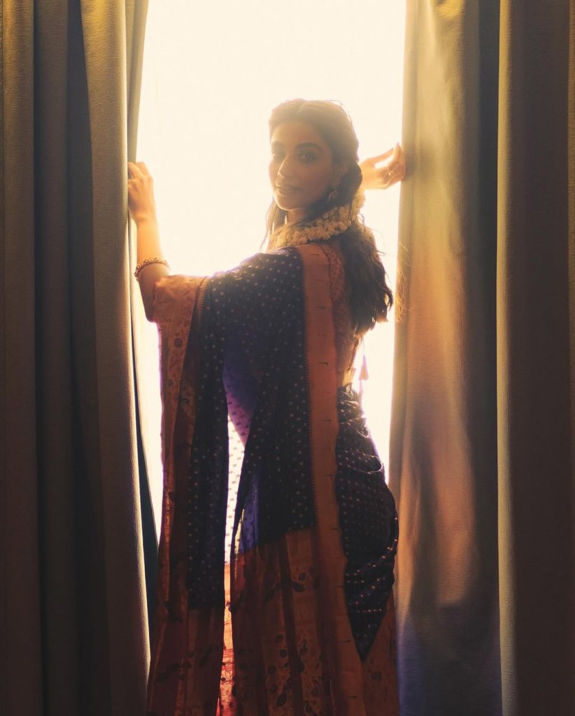 meenakshi chaudhary saree photos, meenakshi chaudhary latest images, meenakshi chaudhary hd photos, meenakshi chaudhary traditional look, meenakshi chaudhary gorgeous photos, meenakshi chaudhary saree photoshoot, meenakshi chaudhary actress pics, meenakshi chaudhary elegant photos, meenakshi chaudhary viral photos, meenakshi chaudhary beautiful pics, meenakshi chaudhary glamour look, meenakshi chaudhary latest photoshoot, meenakshi chaudhary instagram photos, meenakshi chaudhary stunning saree look, meenakshi chaudhary ethnic wear photos, meenakshi chaudhary celebrity images, meenakshi chaudhary trendy looks, meenakshi chaudhary exclusive pictures, meenakshi chaudhary high quality images, meenakshi chaudhary portfolio photos