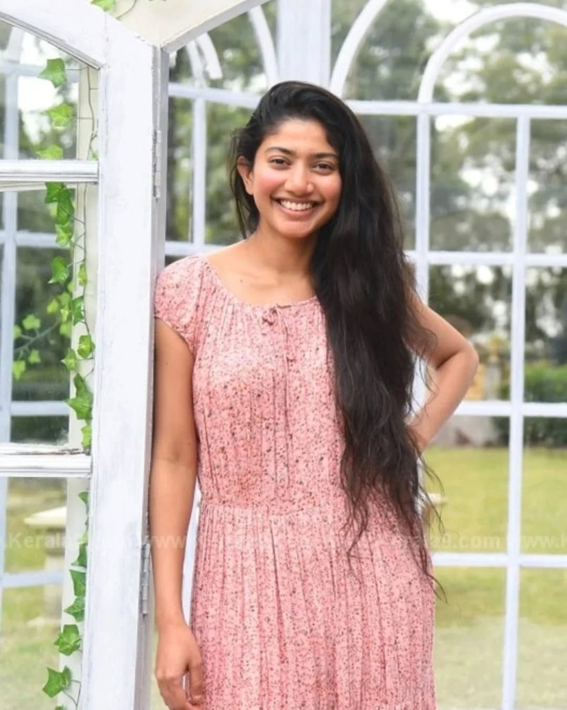 Sai Pallavi Athiran photos, Sai Pallavi cute photos, Sai Pallavi Athiran movie stills, Sai Pallavi adorable images, Sai Pallavi latest photos, Sai Pallavi natural beauty photos, Sai Pallavi viral photos, Sai Pallavi HD wallpapers, Sai Pallavi fans pics, Sai Pallavi movie photos, Sai Pallavi emotional scenes Athiran, Malayalam actress cute photos, Sai Pallavi trending photos, Sai Pallavi charming photoshoot, Sai Pallavi Instagram pics, Sai Pallavi viral Athiran clicks, Sai Pallavi beautiful looks, Sai Pallavi movie stills ActorFacts, Sai Pallavi traditional look, Athiran movie actress photos