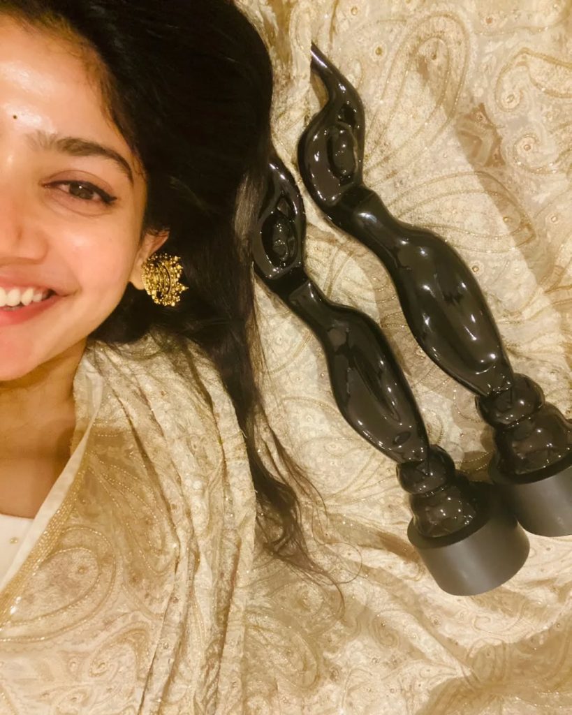 Sai Pallavi white saree photos, Sai Pallavi stunning photos, Sai Pallavi elegant saree look, Sai Pallavi latest photoshoot, Sai Pallavi natural beauty, Sai Pallavi glamorous look, Sai Pallavi traditional saree photos, Sai Pallavi viral images, Sai Pallavi HD wallpapers, Sai Pallavi actress photos, Sai Pallavi fans pics, Sai Pallavi Instagram photos, Sai Pallavi no makeup look, Sai Pallavi trending saree photos, South actress white saree pics, Sai Pallavi gorgeous photos, Sai Pallavi simple look photoshoot, Sai Pallavi saree glamour, Sai Pallavi beautiful saree clicks, Sai Pallavi ActorFacts photos