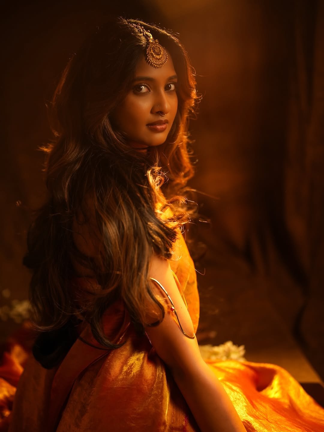 Keerthi Pandian looking gorgeous in professional beauty photoshoot