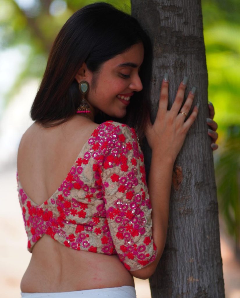 Kushitha Kallapu gorgeous look in pink lehenga photoshoot