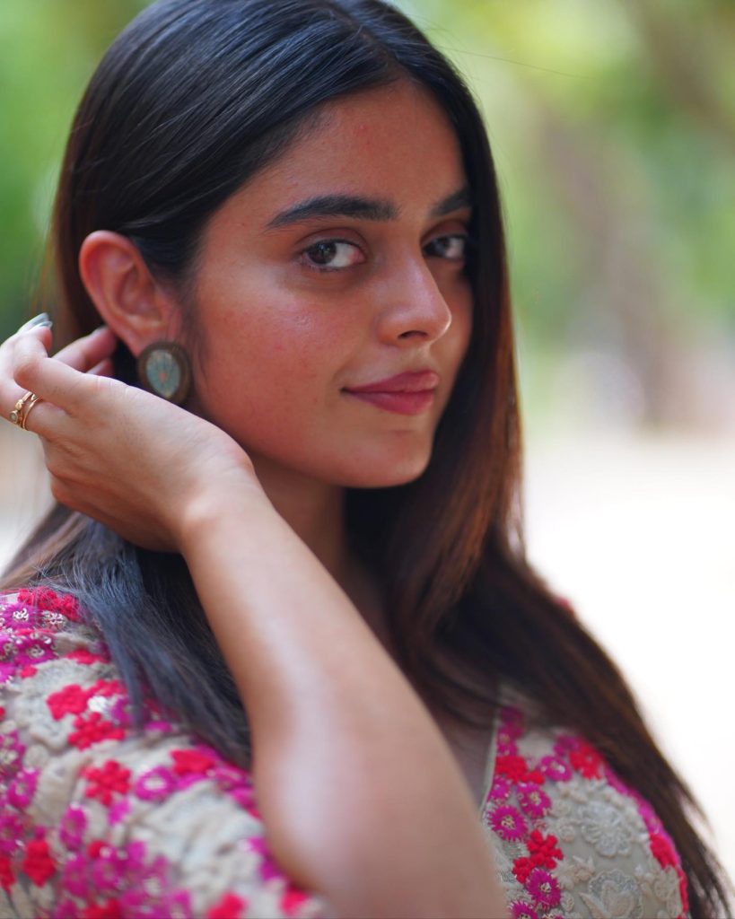 Kushitha Kallapu stunning photos in traditional pink lehenga