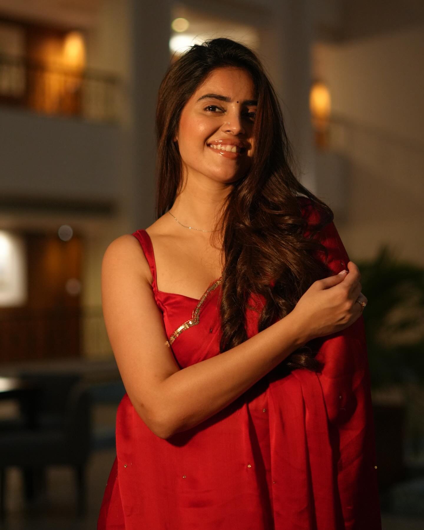 Kushitha Kallapu Hot Photos in Red Saree (22)