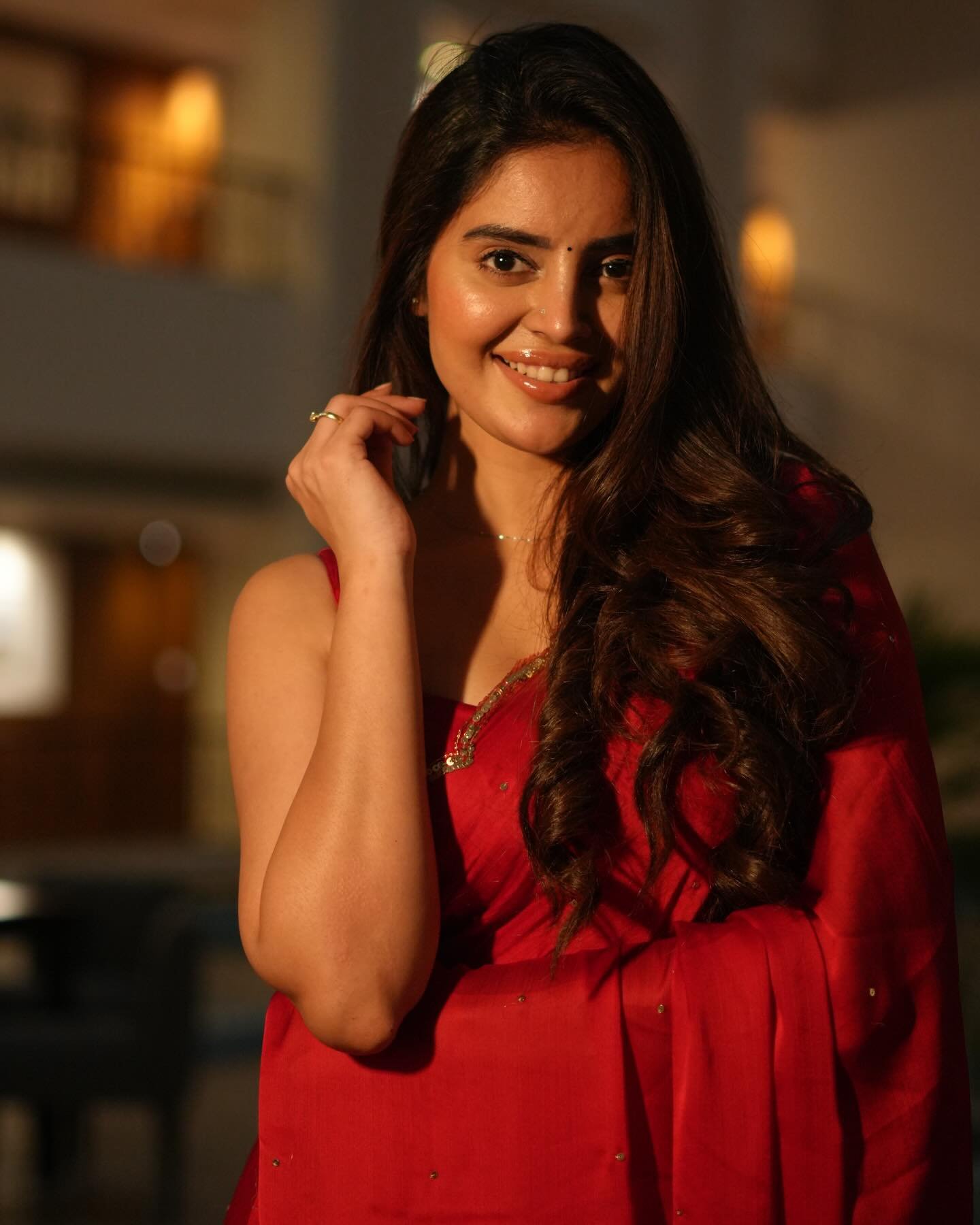 Kushitha Kallapu Hot Photos in Red Saree (23)