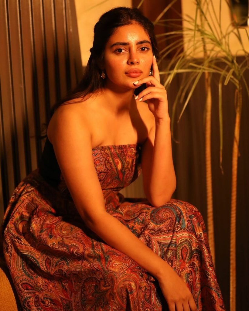 Kushitha Kallapu posing confidently in stylish modern
