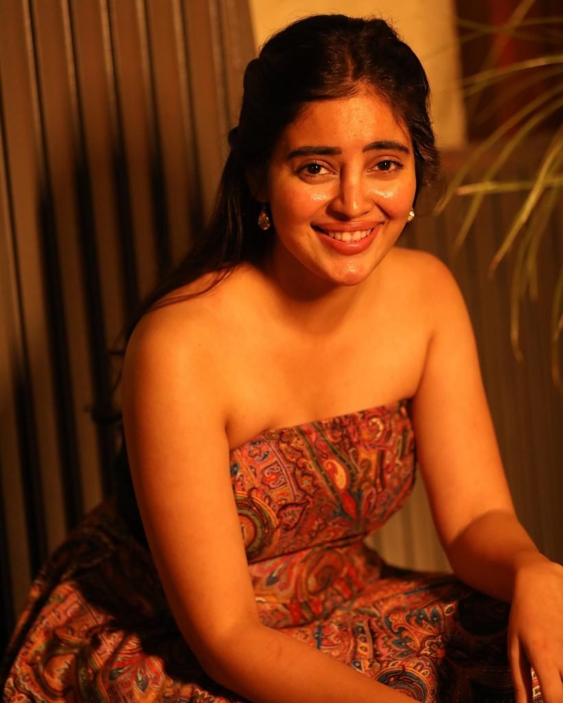 Kushitha Kallapu posing confidently in stylish modern