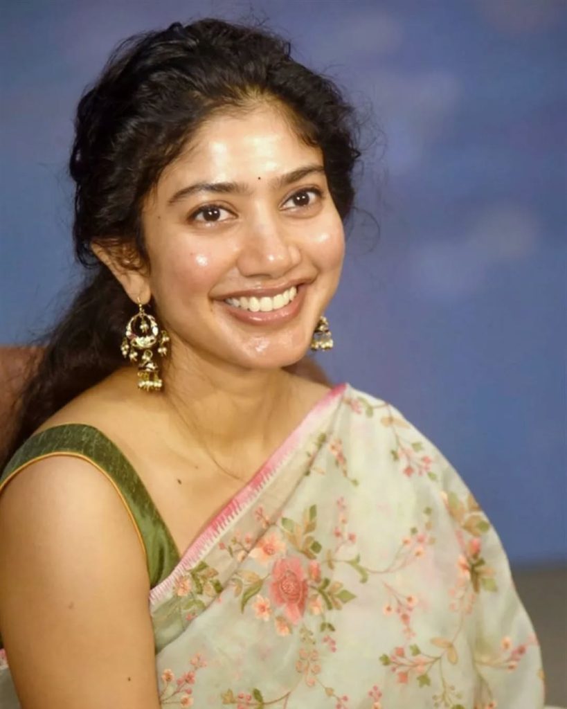 Actor Facts, ActorFacts, Sai Pallavi cute photos, Sai Pallavi latest photoshoot, Sai Pallavi white rose pics, Sai Pallavi adorable images, Sai Pallavi flower photos, Sai Pallavi natural beauty pics, Sai Pallavi HD wallpapers, Sai Pallavi beautiful looks, Sai Pallavi viral pictures, Sai Pallavi trending photos, Telugu actress Sai Pallavi, Sai Pallavi Insta latest, Sai Pallavi photo gallery, Sai Pallavi flower photoshoot, Sai Pallavi simple cute look, Sai Pallavi natural look, Sai Pallavi fans collection, Sai Pallavi 2025 images, Sai Pallavi stylish images, Sai Pallavi saree flower pics