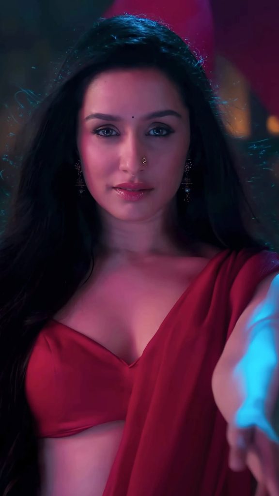 Shraddha Kapoor's elegant makeup with red dress ensemble