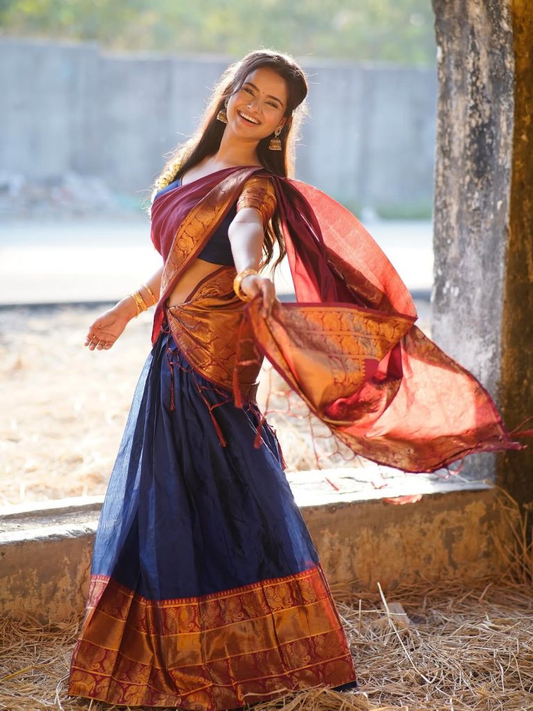 Bold traditional presentation showcases Aarushi Baruah's versatile appeal