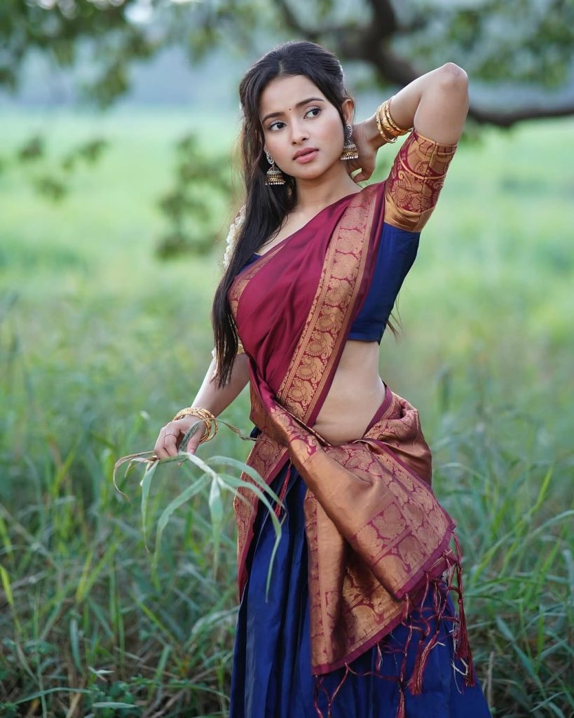Hot saree styling highlights Aarushi Baruah's contemporary traditional fashion sense