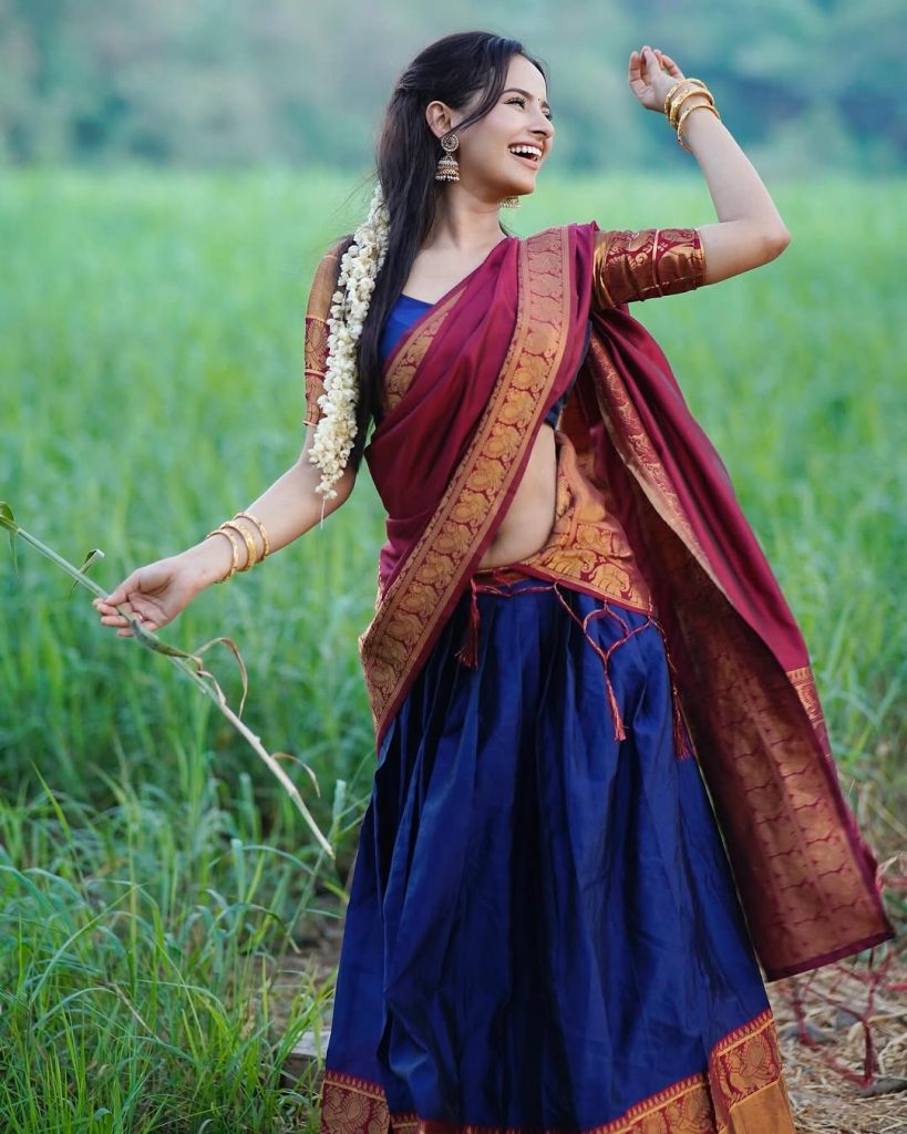 Hot saree styling highlights Aarushi Baruah's contemporary traditional fashion sense