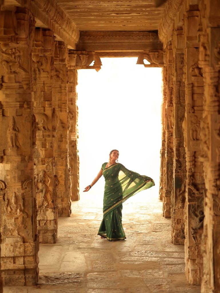Natural green saree reflects Arul Jyothi's connection to environmental consciousness