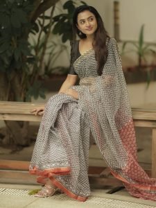 Modern block print saree creates contemporary traditional styling for Janani Ashok Kumar