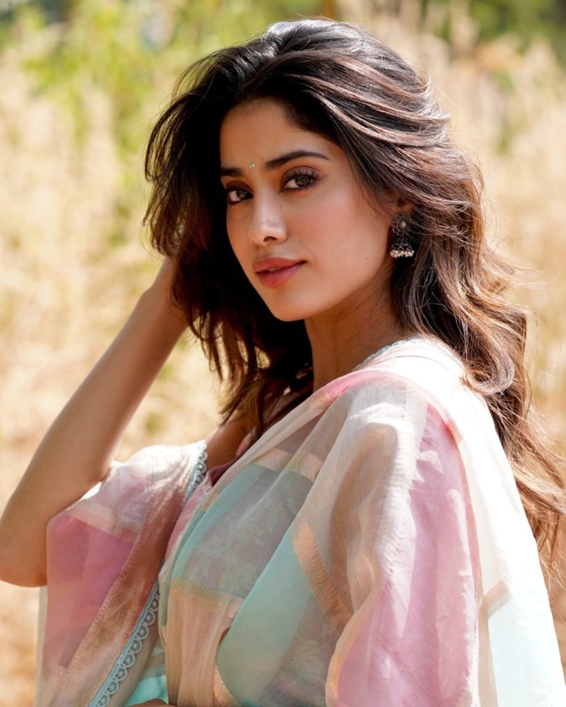 Soft pink saree styling emphasizes Janhvi's youthful charm and grace