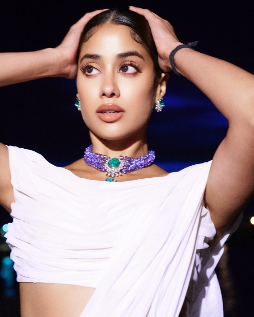 Pure white dress creates stunning contrast in Janhvi's glamorous portrait
