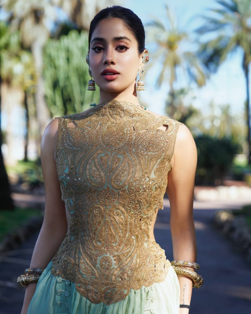 Exquisite traditional designer dress showcases Janhvi's cultural appreciation