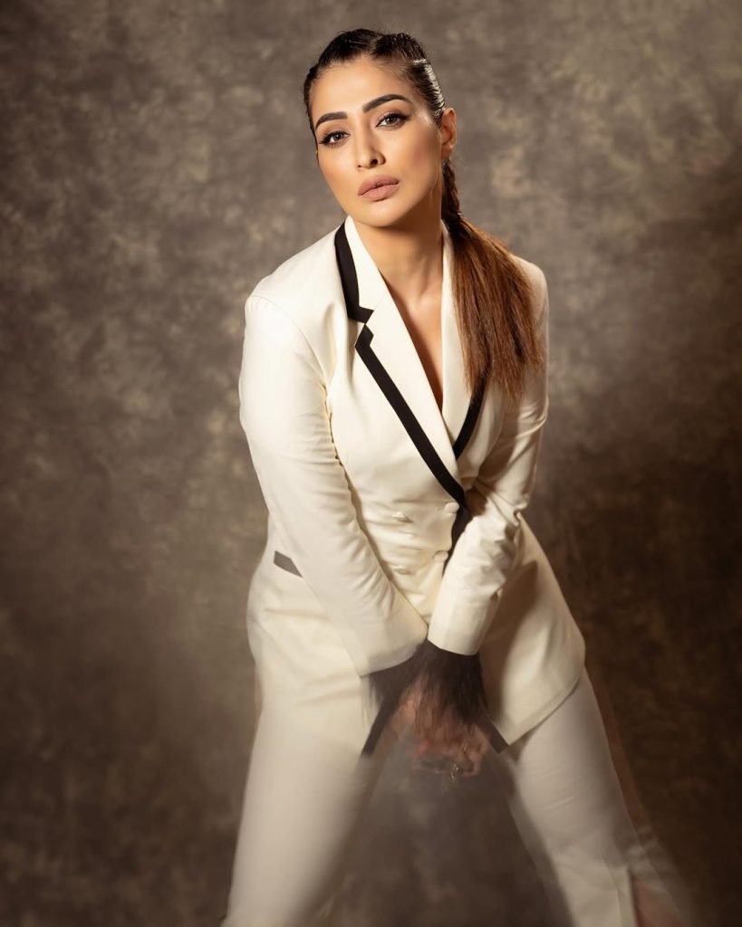 Pure white fabric creates stunning contrast in Lakshmi's professional photography