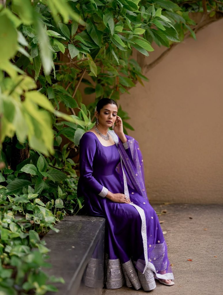 Charming blue chudidhar reflects Priyamani's enduring traditional appeal