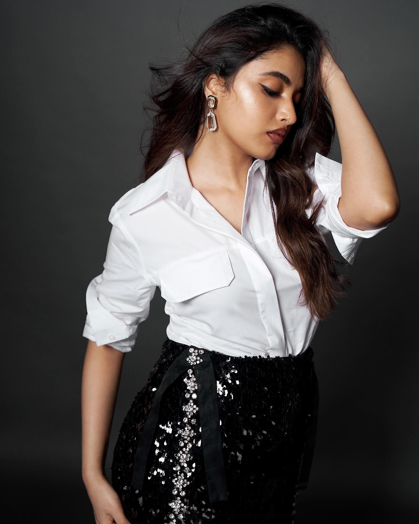 Striking monochrome pattern creates bold fashion statement for Priyanka Mohan