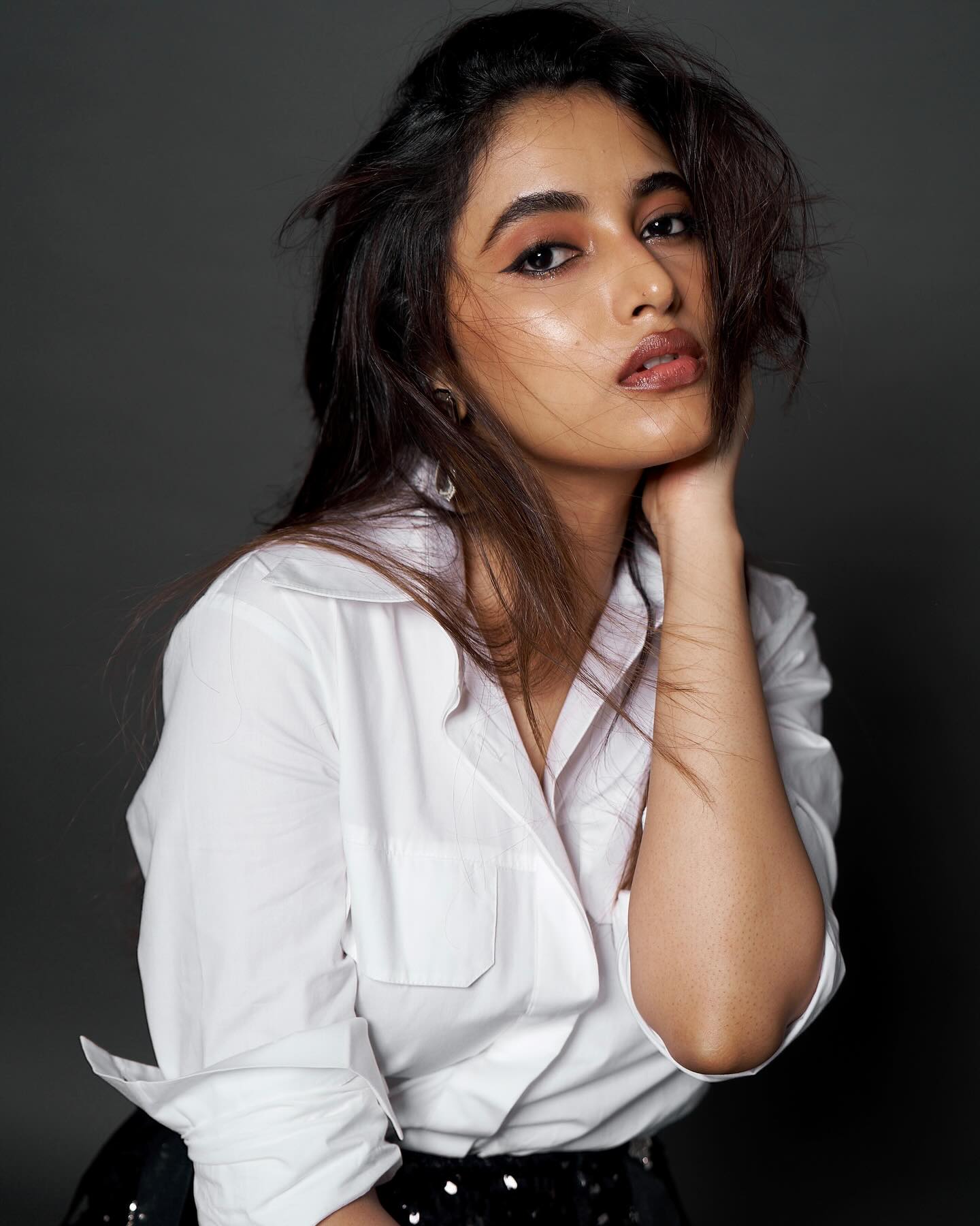Striking monochrome pattern creates bold fashion statement for Priyanka Mohan