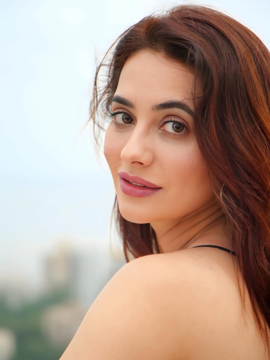 Priyanka Rewri’s Glamorous Look in Black & Orange Dress (1)