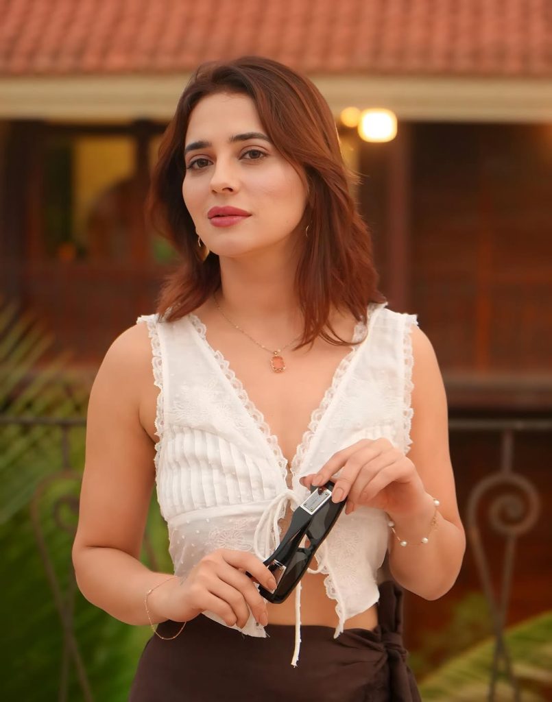 Fashion-forward crop top styling showcases Priyanka Rewri's modern appeal