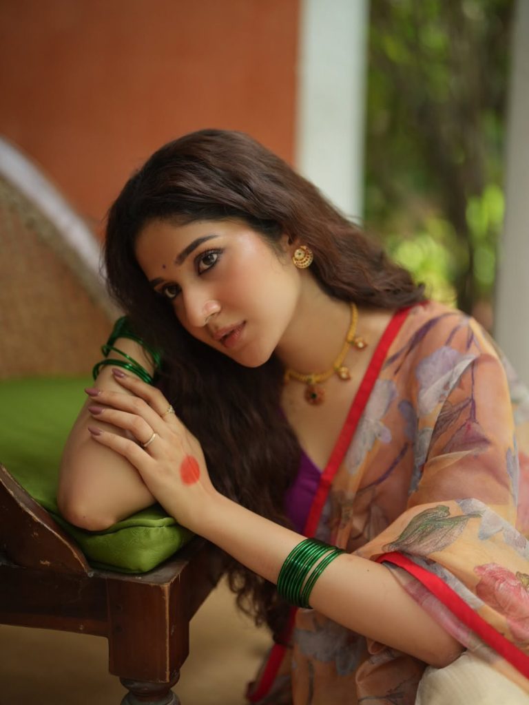 Traditional styling creates gorgeous cultural elegance for Rabiya Khatoon