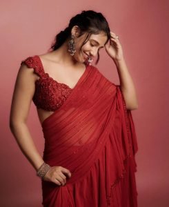 Classic traditional look highlights Ritika Nayak's cultural fashion appreciation