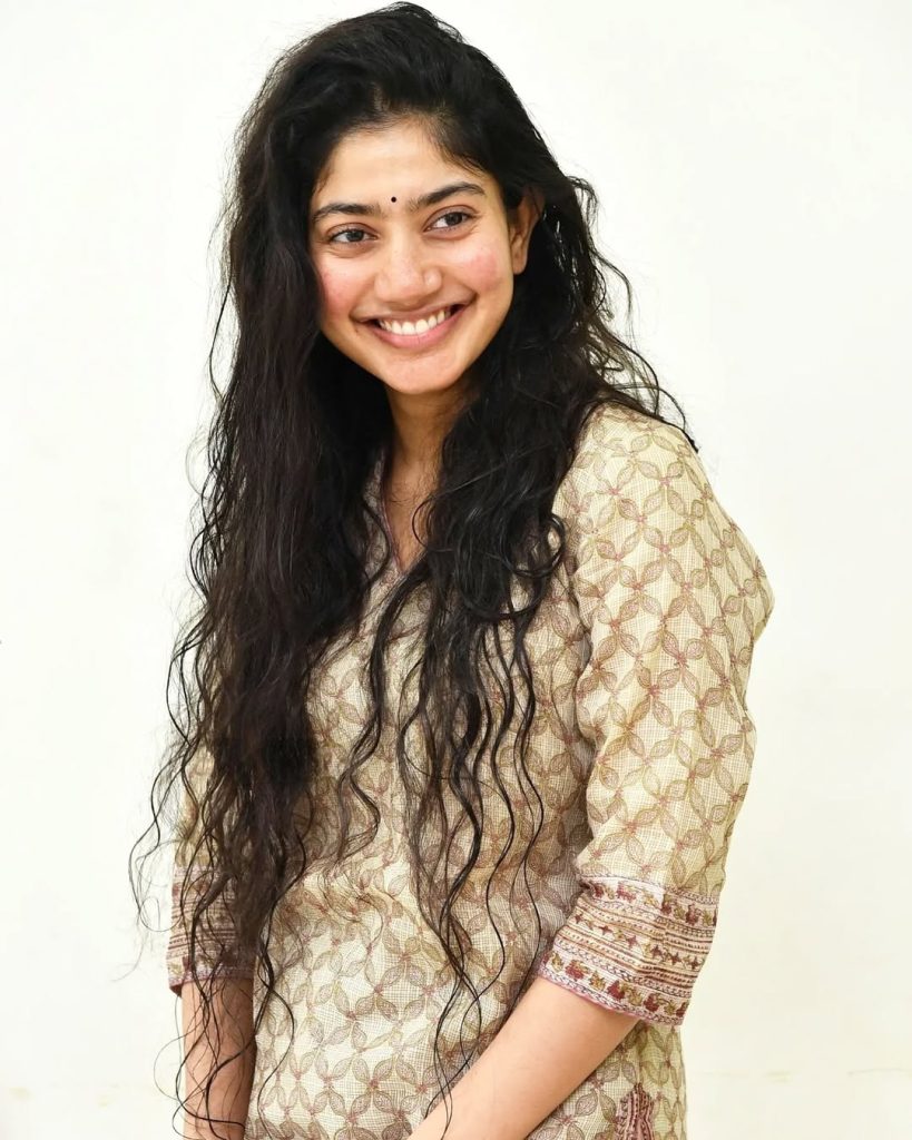 Casual styling emphasizes Sai Pallavi's commitment to natural beauty