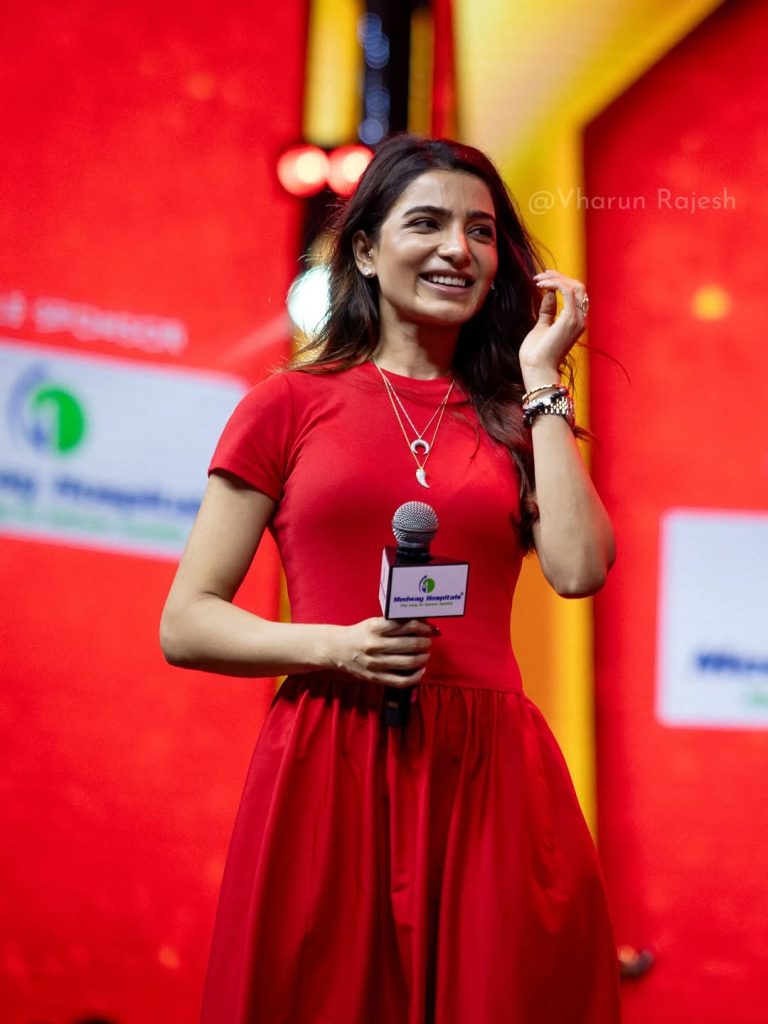 Intimate portrait captures Samantha's mesmerizing eyes and expressions