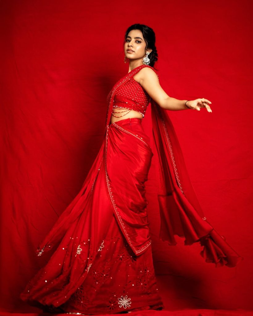 Dramatic red color choice emphasizes Shivani Nagaram's fearless fashion approach