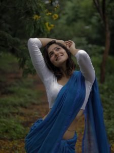 Beautiful blue saree creates stunning visual harmony in Simran Choudhary's portrait