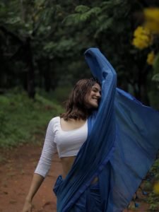 Simran Choudhary embodies traditional elegance in gorgeous blue saree ensemble
