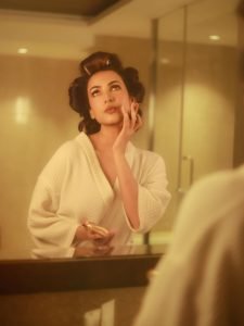 Natural beauty shines through Sonal Chauhan's minimal after-shower look