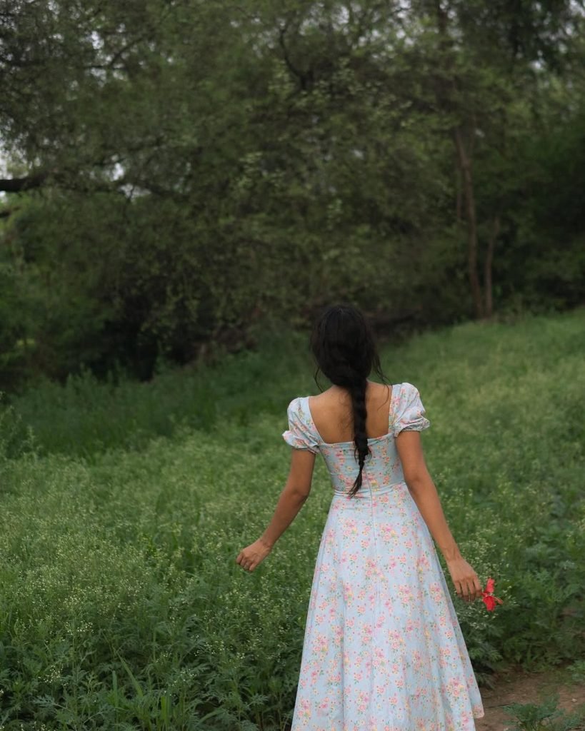 Glamorous low neck dress showcases Sonam's bold fashion confidence