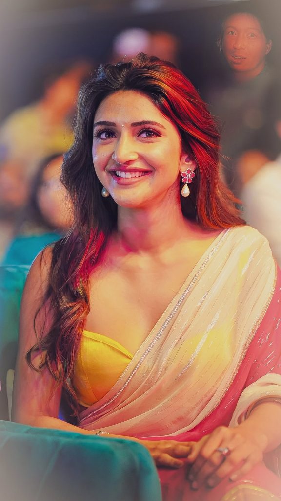 Cute saree draping showcases Sreeleela's youthful charm