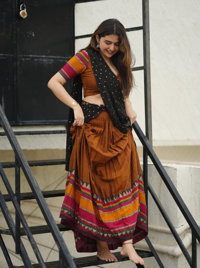 Vedvika Soni embodies effortless charm in casual traditional saree look