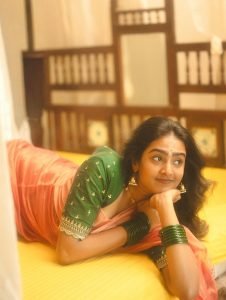 Yoga Lakshmi embodies cultural grace in sophisticated saree ensemble