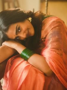 Yoga Lakshmi embodies cultural grace in sophisticated saree ensemble