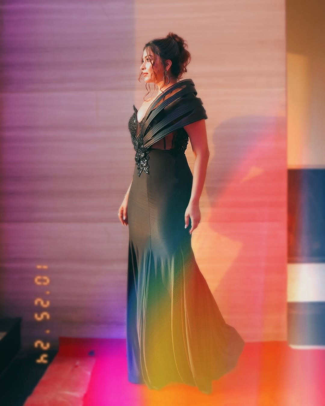 Eshanya Maheshwari black sequin gown sunset glow Showcase (8)